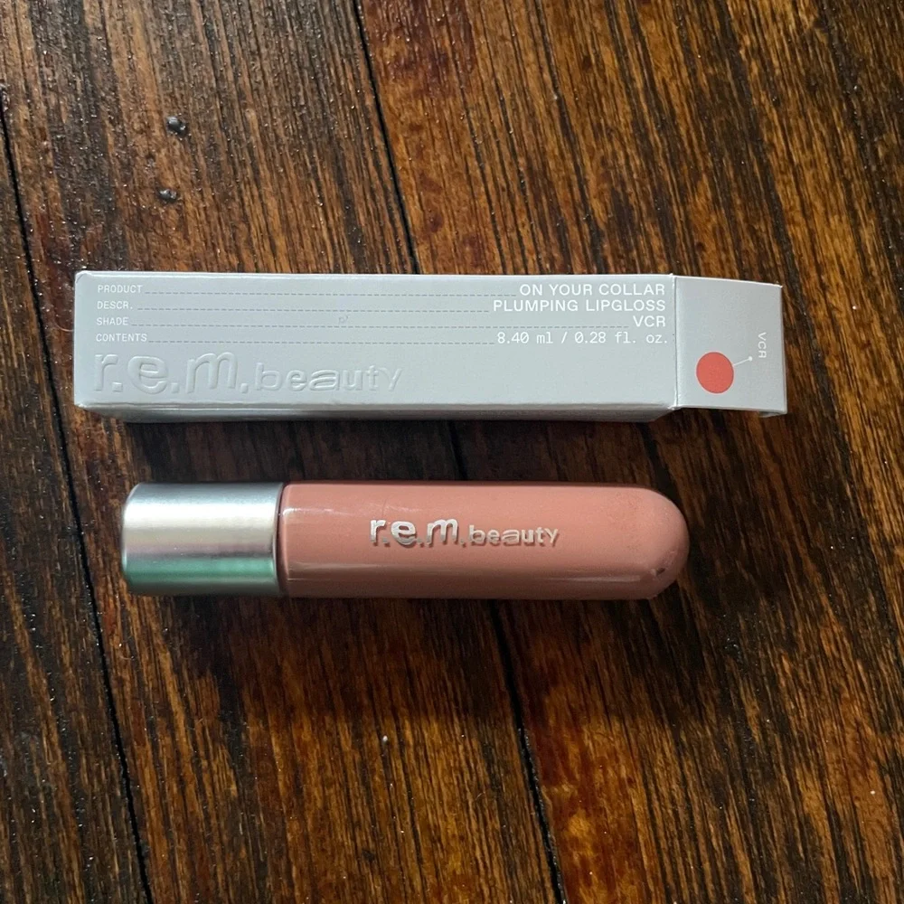 REM Beauty lipgloss VCR